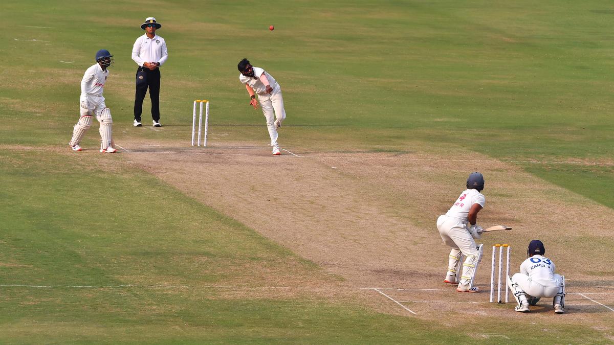 Ranji Trophy 2024-25: Sridhar, Rohera help Pondicherry continue fightback against Hyderabad after Anikethreddy show